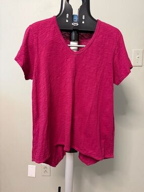 Wilt Fuchsia Short Sleeve V-Neck Tee